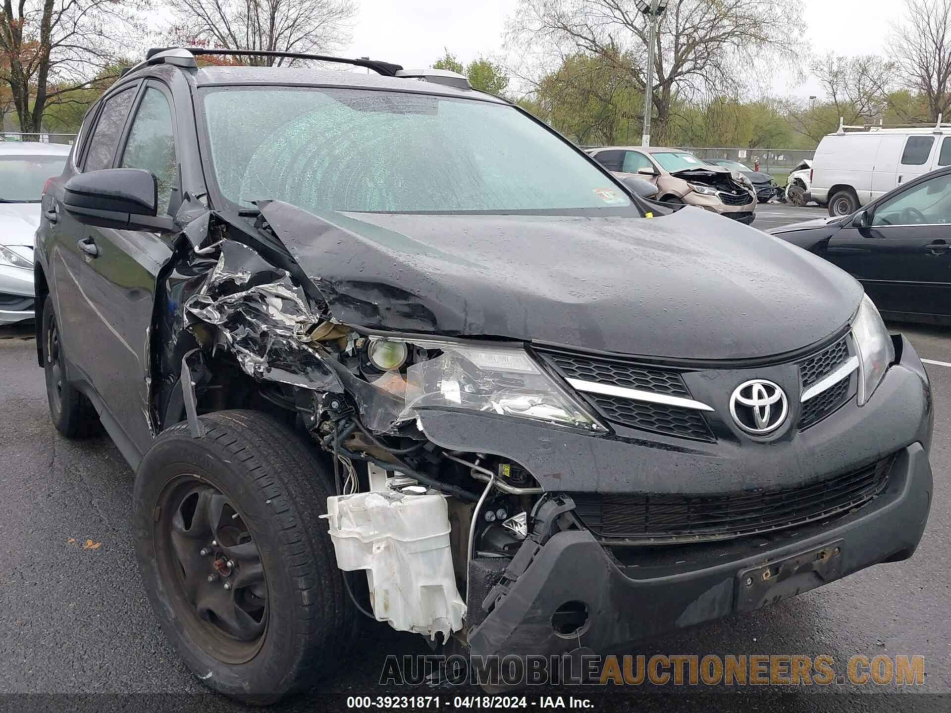 2T3BFREV7FW339181 TOYOTA RAV4 2015