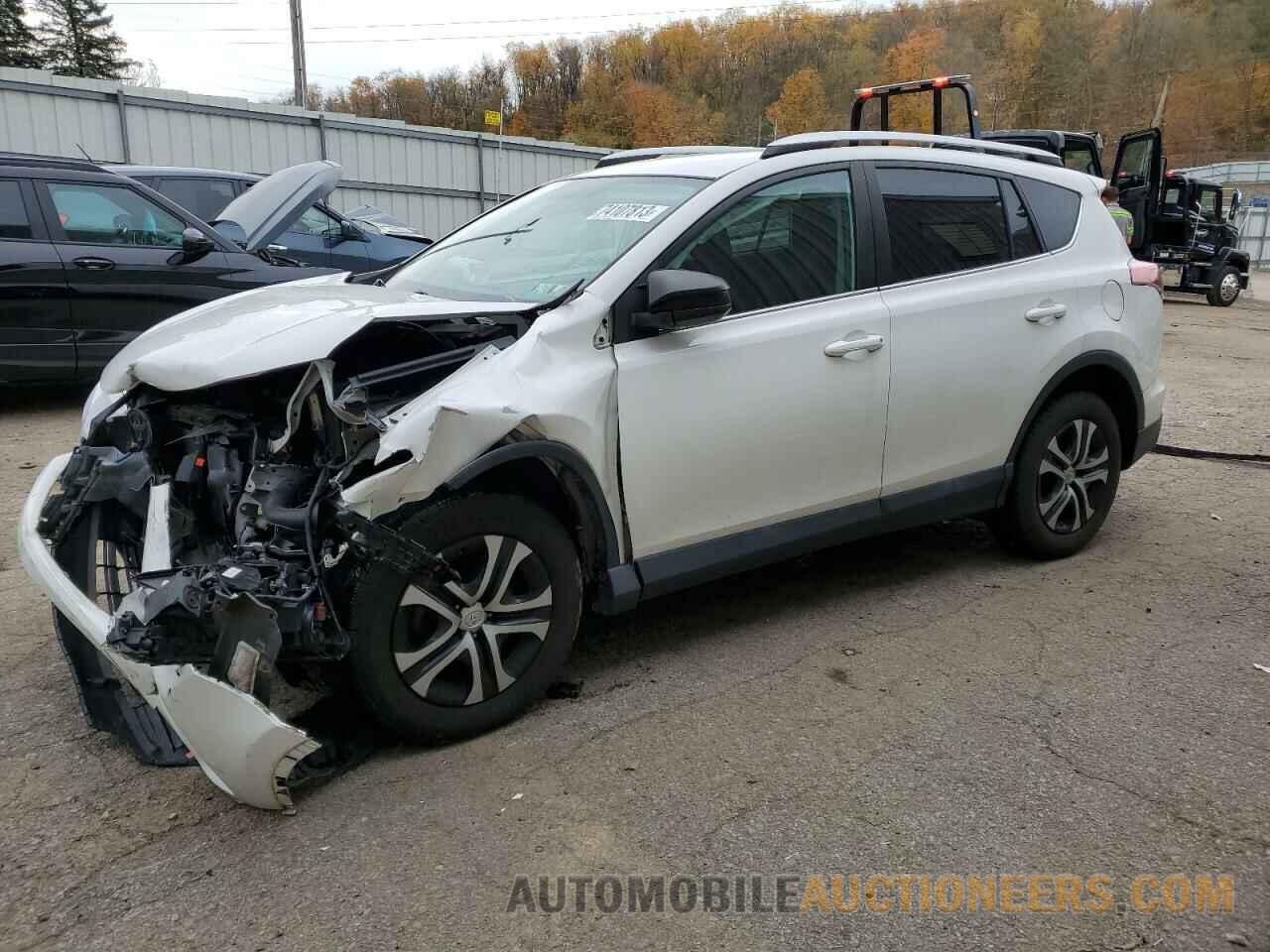 2T3BFREV7GW421428 TOYOTA RAV4 2016