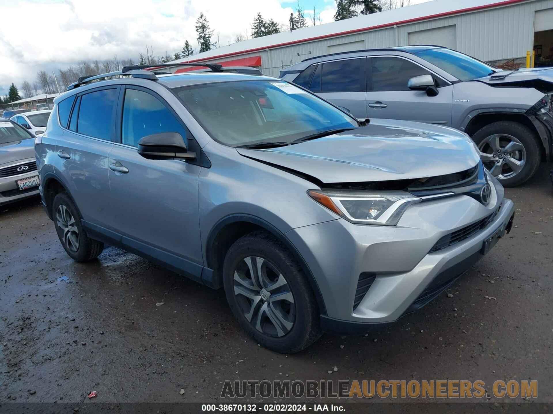 2T3BFREV7HW594724 TOYOTA RAV4 2017