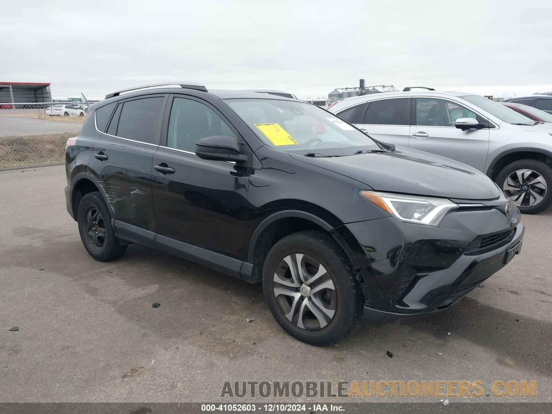 2T3BFREV7HW616821 TOYOTA RAV4 2017