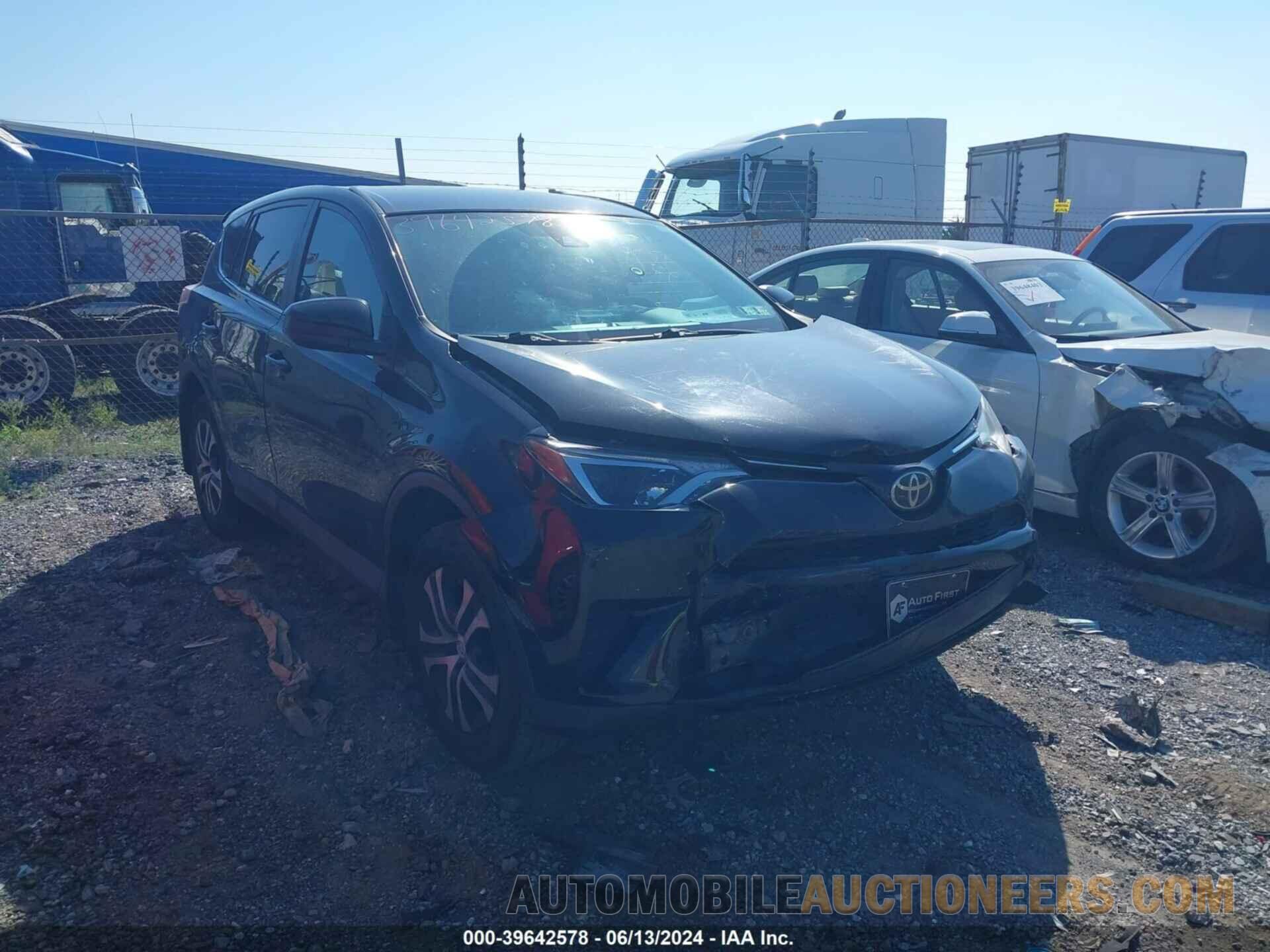 2T3BFREV7JW719887 TOYOTA RAV4 2018