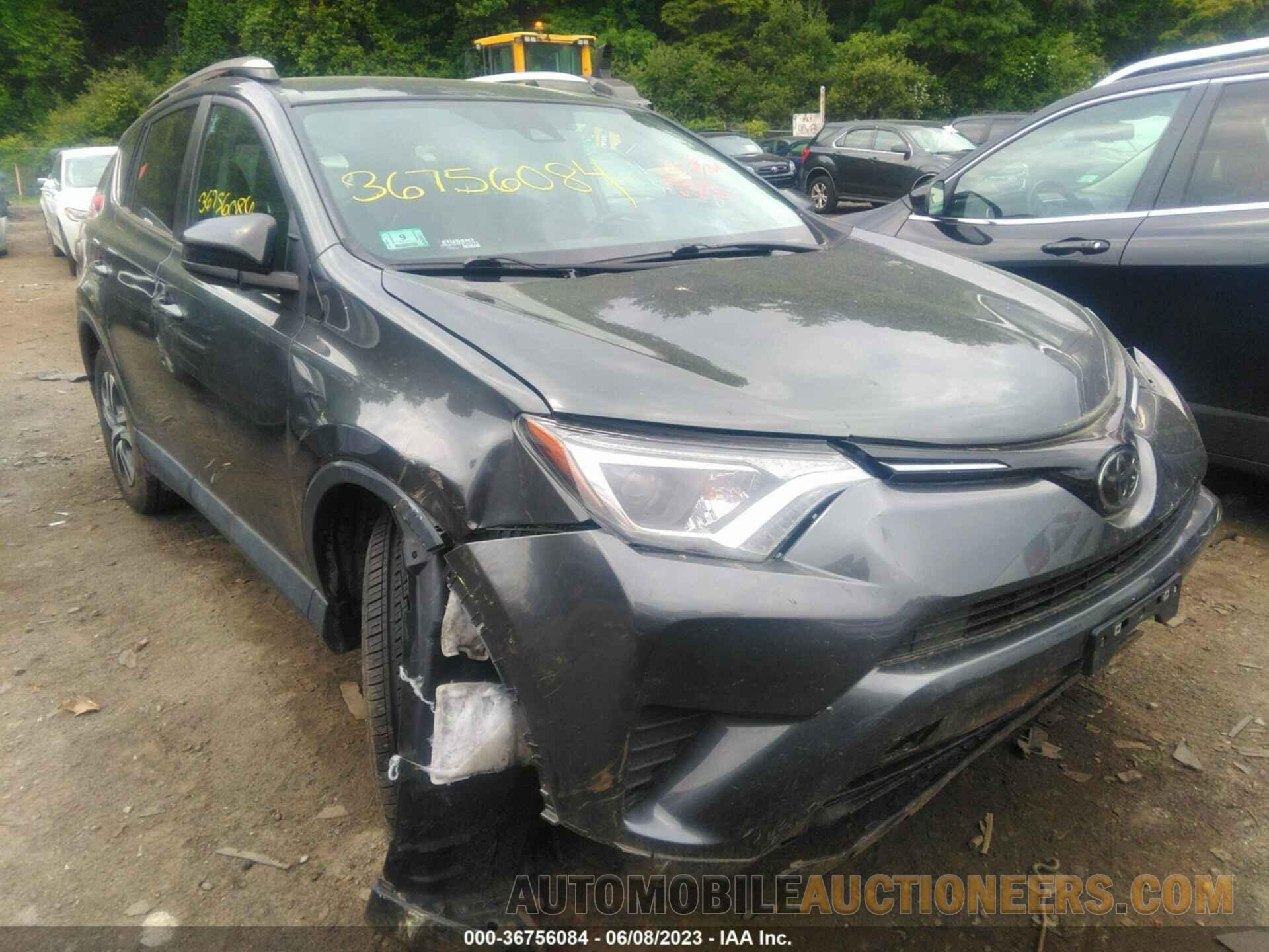 2T3BFREV7JW767258 TOYOTA RAV4 2018