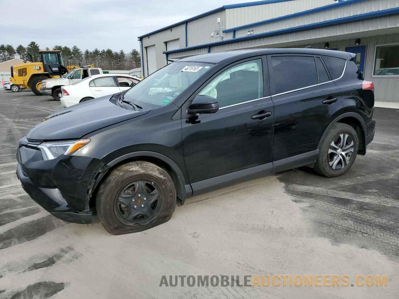 2T3BFREV7JW819925 TOYOTA RAV4 2018