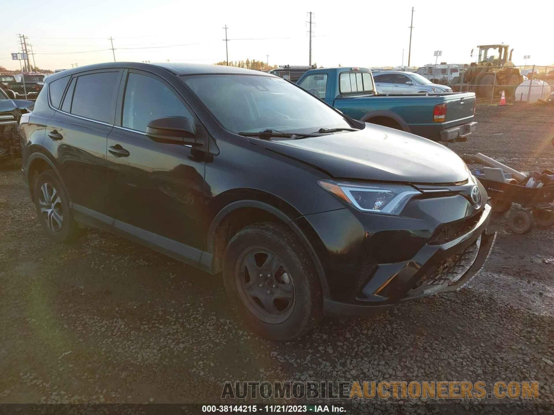 2T3BFREV7JW832206 TOYOTA RAV4 2018