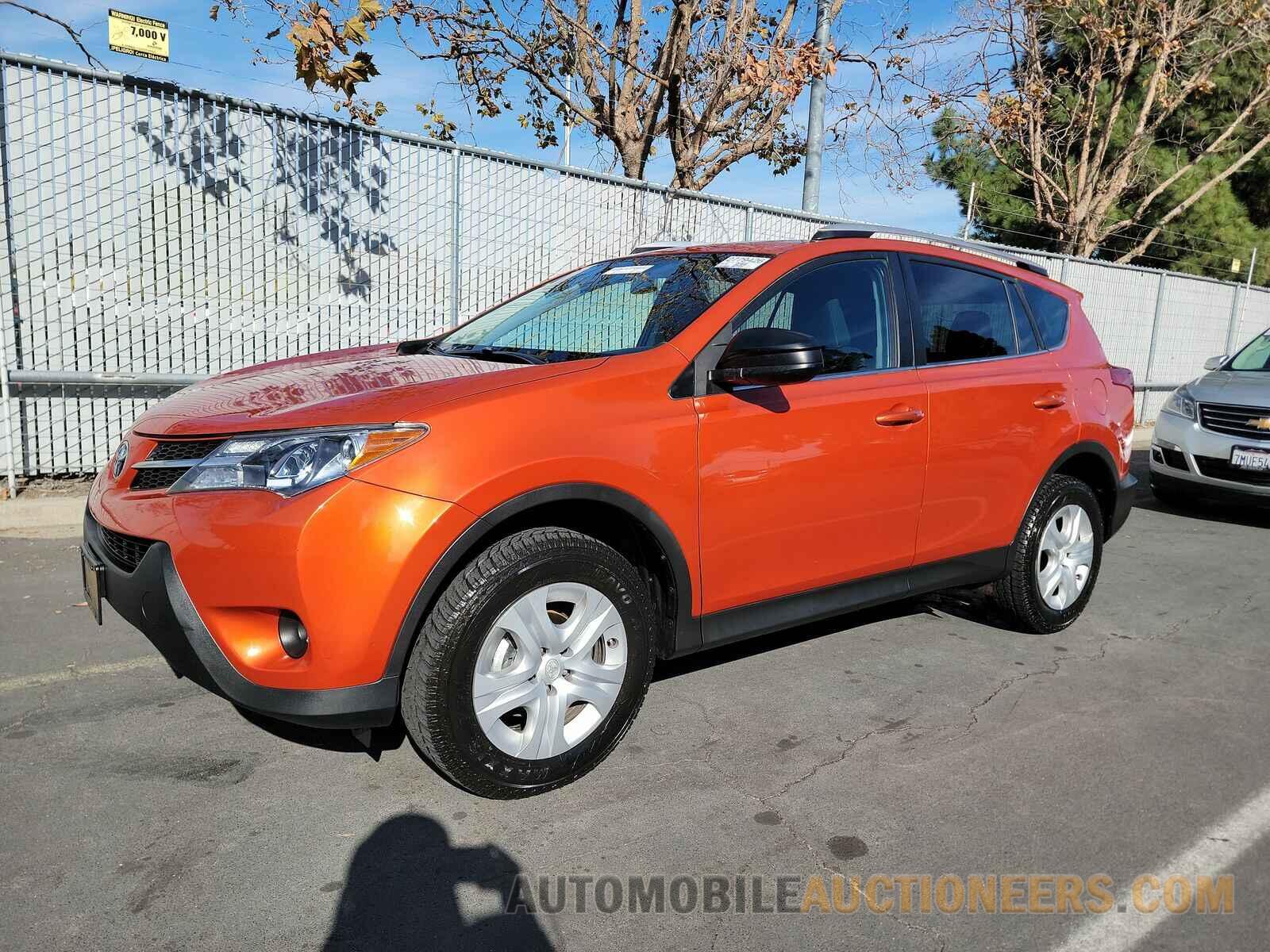 2T3BFREV8FW317450 Toyota RAV4 2015