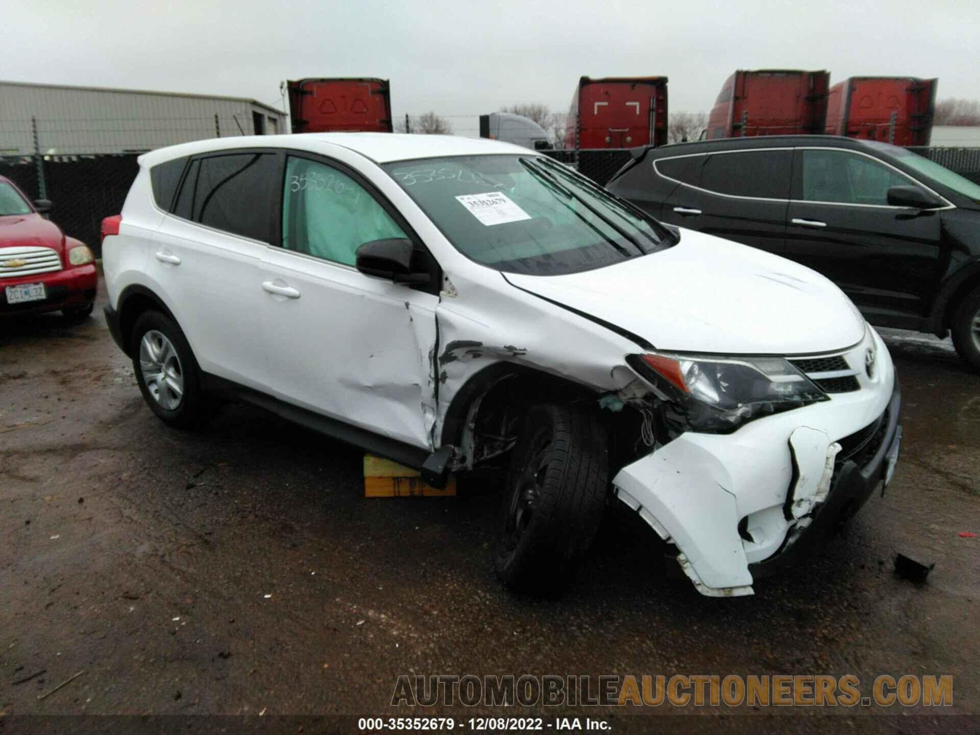 2T3BFREV8FW333065 TOYOTA RAV4 2015