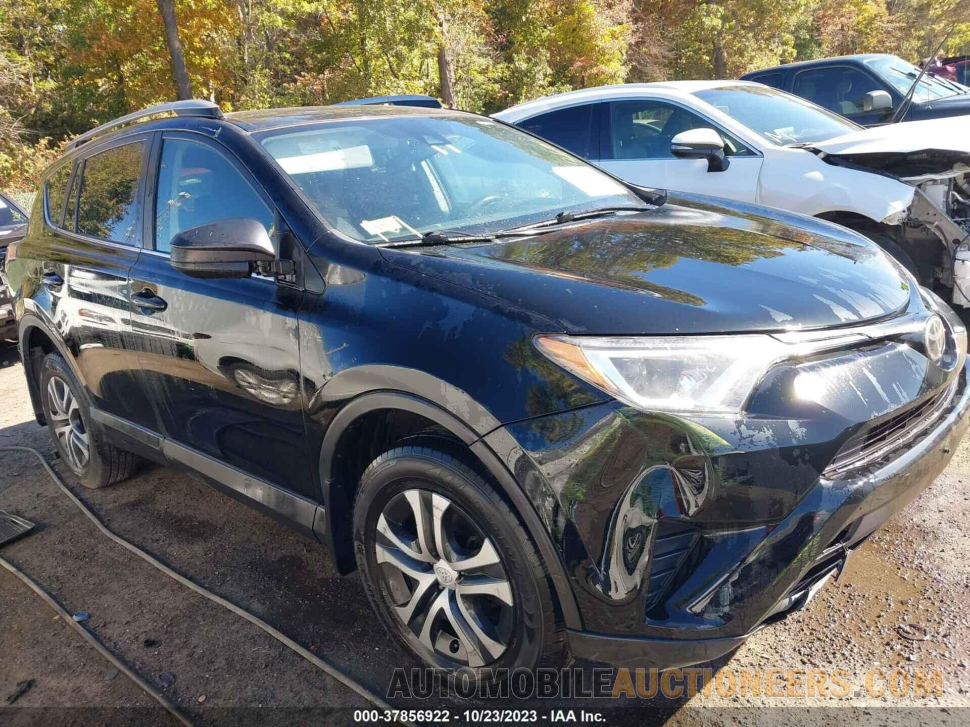 2T3BFREV8HW589483 TOYOTA RAV4 2017