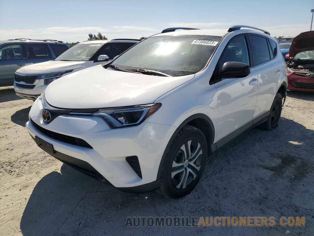 2T3BFREV8HW663694 TOYOTA RAV4 2017