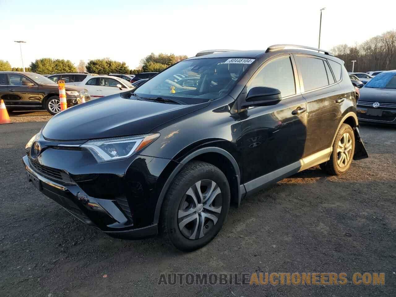 2T3BFREV8HW692211 TOYOTA RAV4 2017