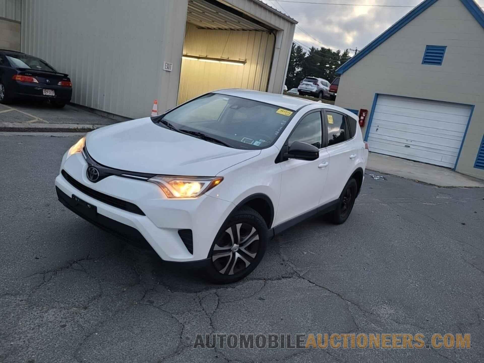 2T3BFREV8JW776938 TOYOTA RAV4 2018