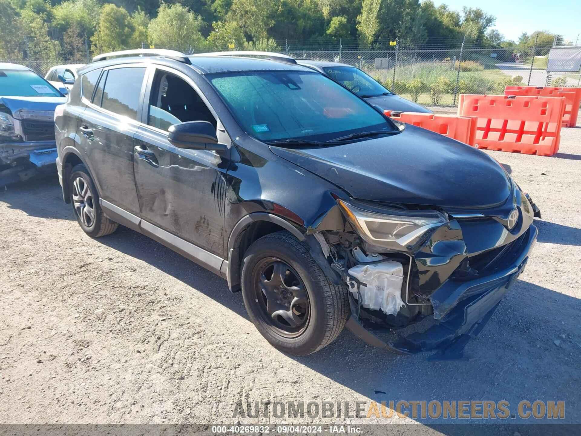 2T3BFREV9HW543807 TOYOTA RAV4 2017