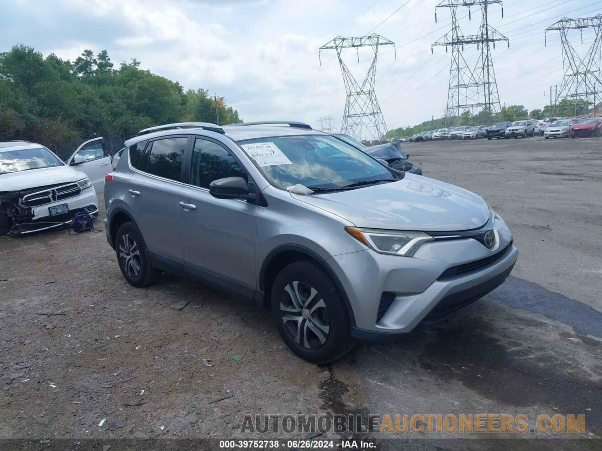 2T3BFREV9HW636083 TOYOTA RAV4 2017