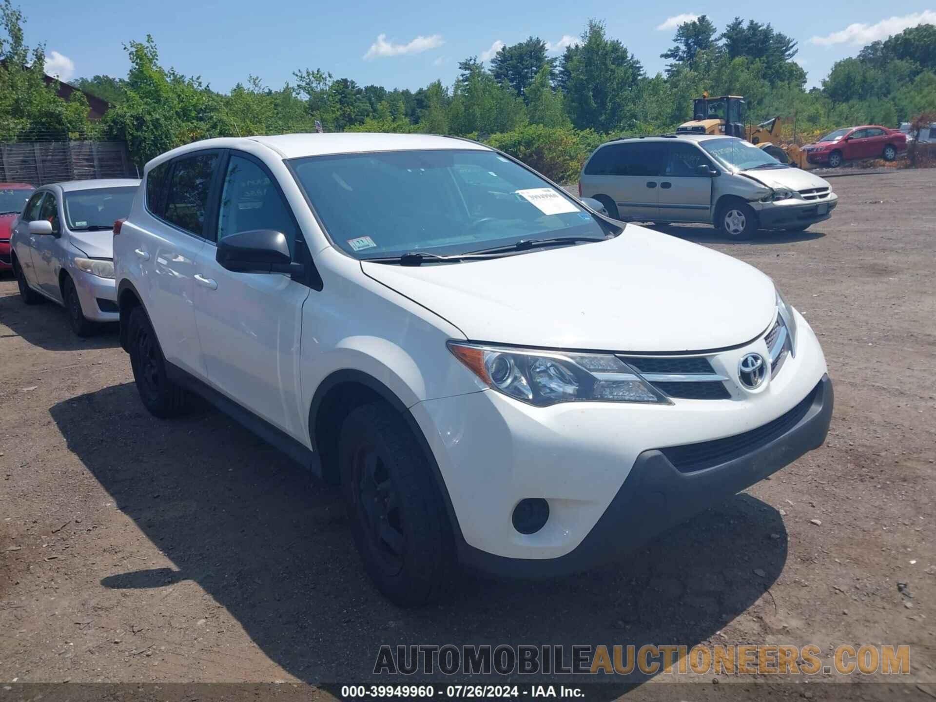 2T3BFREVXFW332435 TOYOTA RAV4 2015