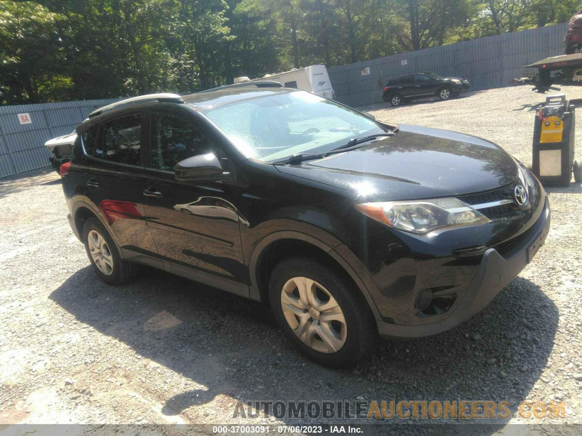 2T3BFREVXFW407733 TOYOTA RAV4 2015