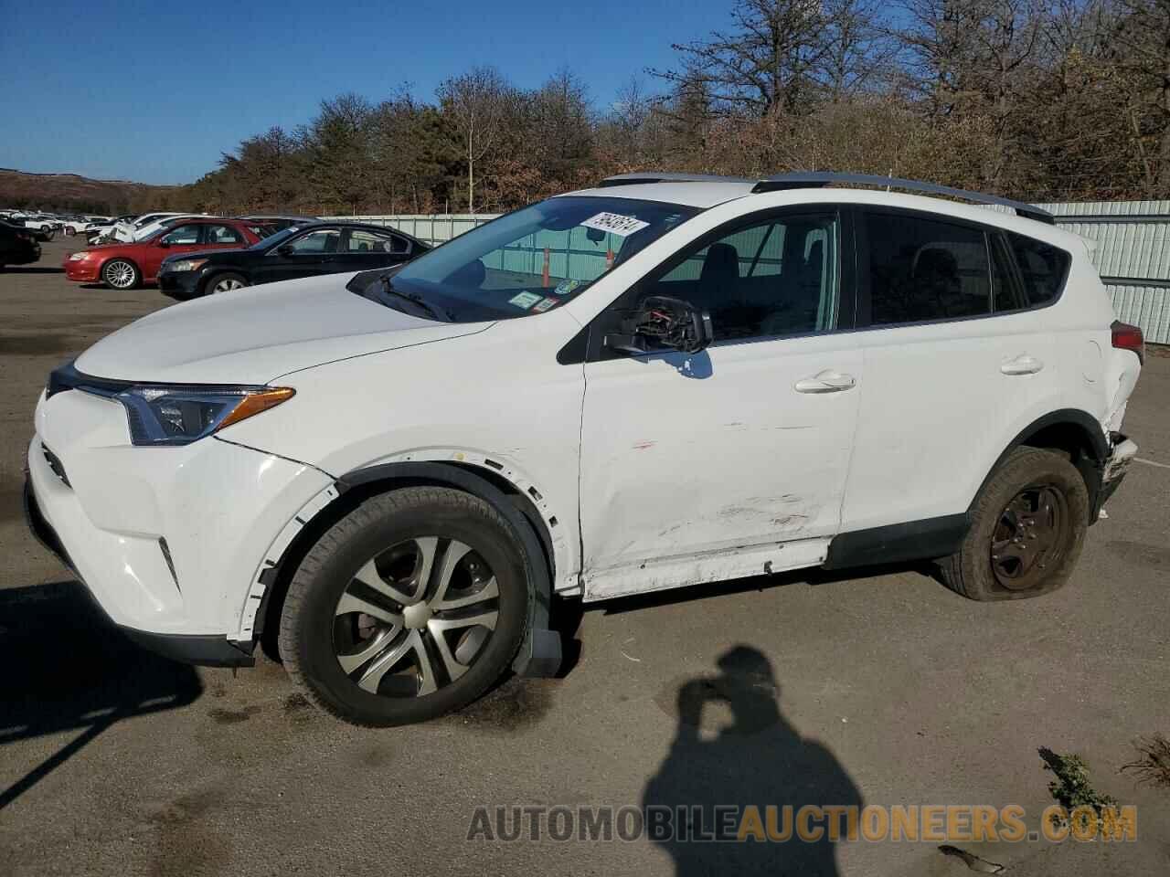 2T3BFREVXHW619258 TOYOTA RAV4 2017