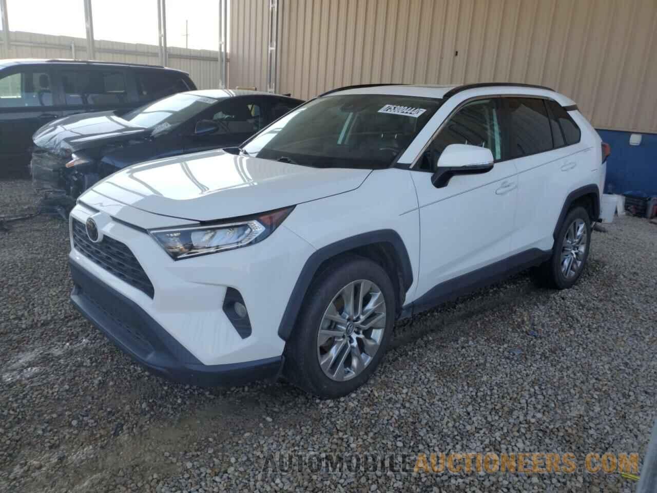 2T3C1RFV0KW018725 TOYOTA RAV4 2019