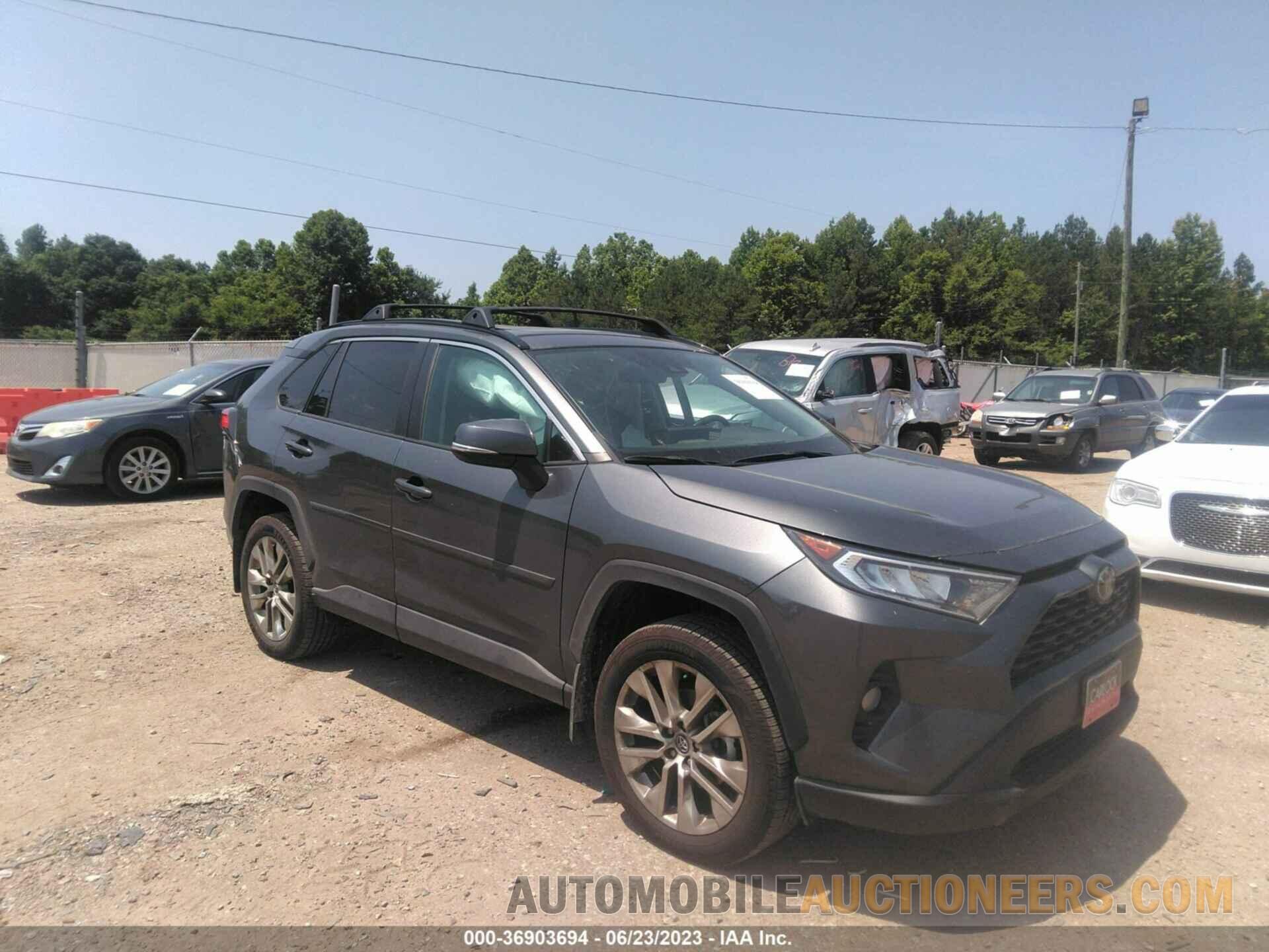 2T3C1RFV0MC097818 TOYOTA RAV4 2021