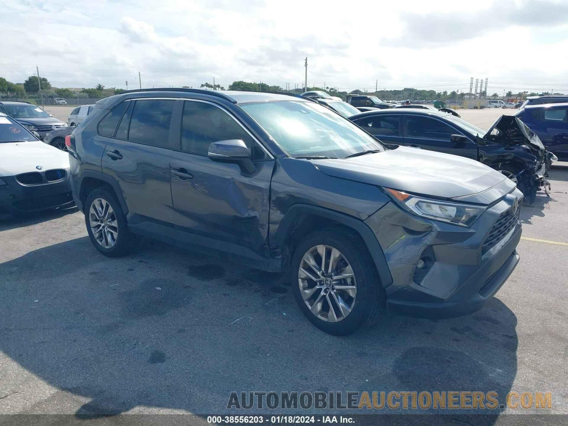 2T3C1RFV0MC110177 TOYOTA RAV4 2021