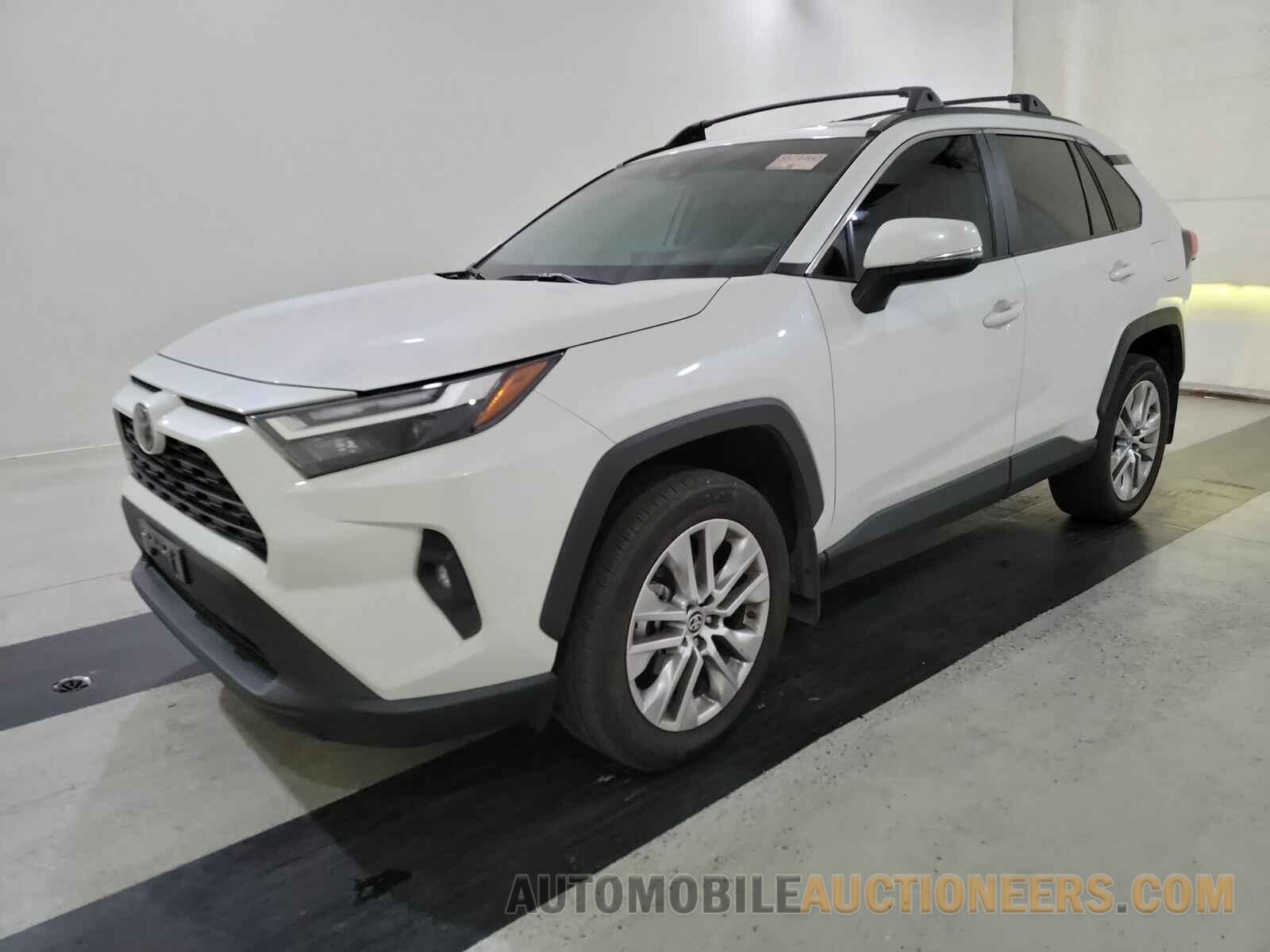 2T3C1RFV0NW217049 Toyota RAV4 2022