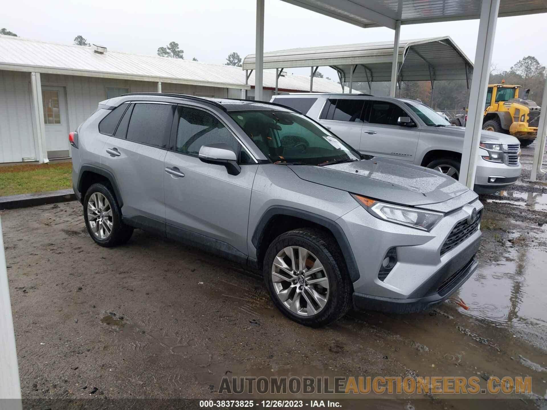 2T3C1RFV1KW005983 TOYOTA RAV4 2019