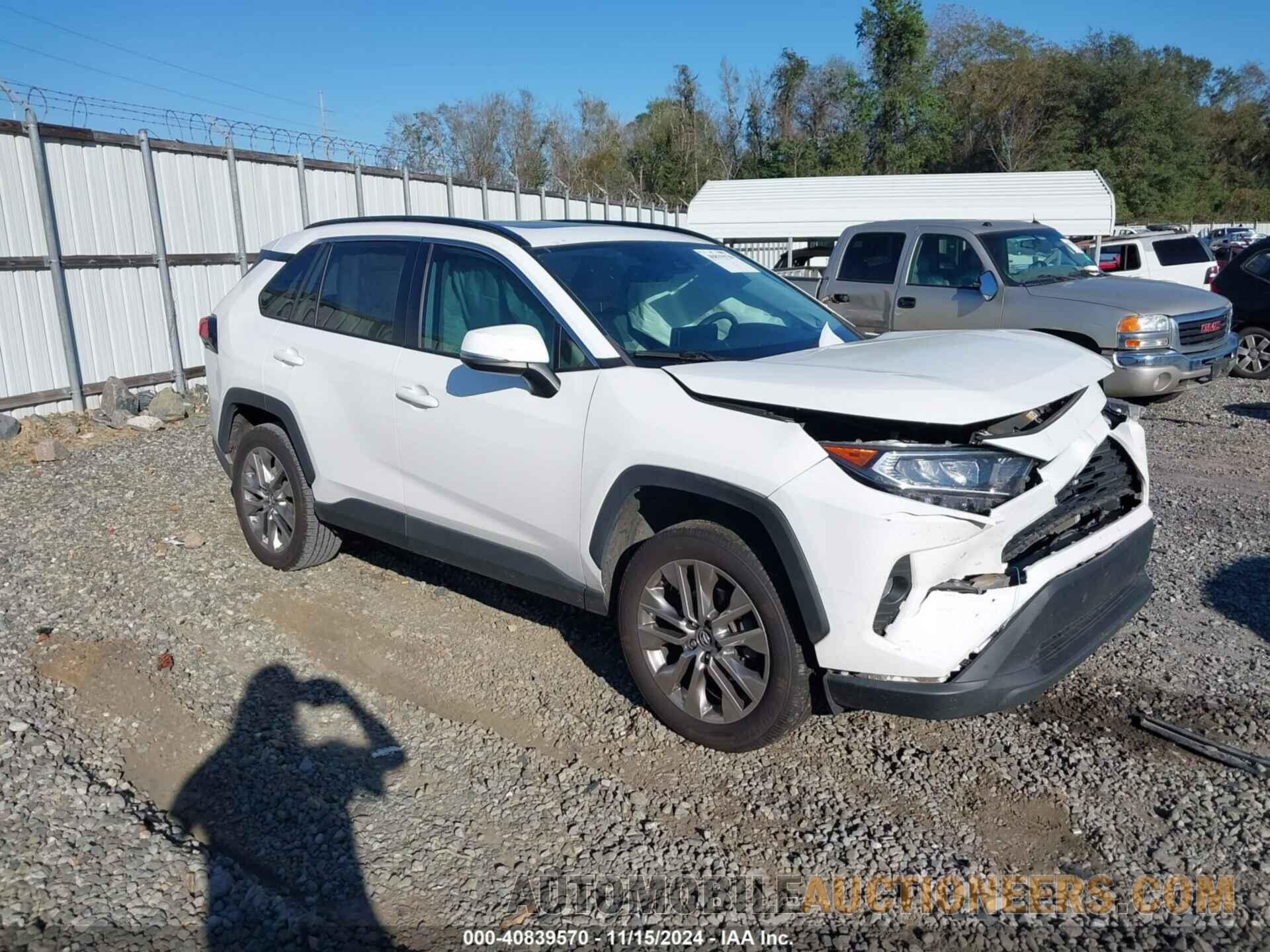 2T3C1RFV1KW016904 TOYOTA RAV4 2019