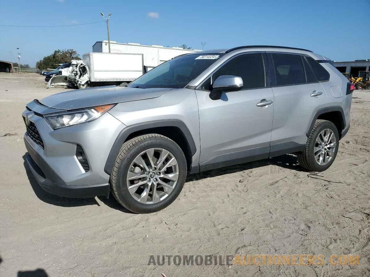 2T3C1RFV1KW044010 TOYOTA RAV4 2019