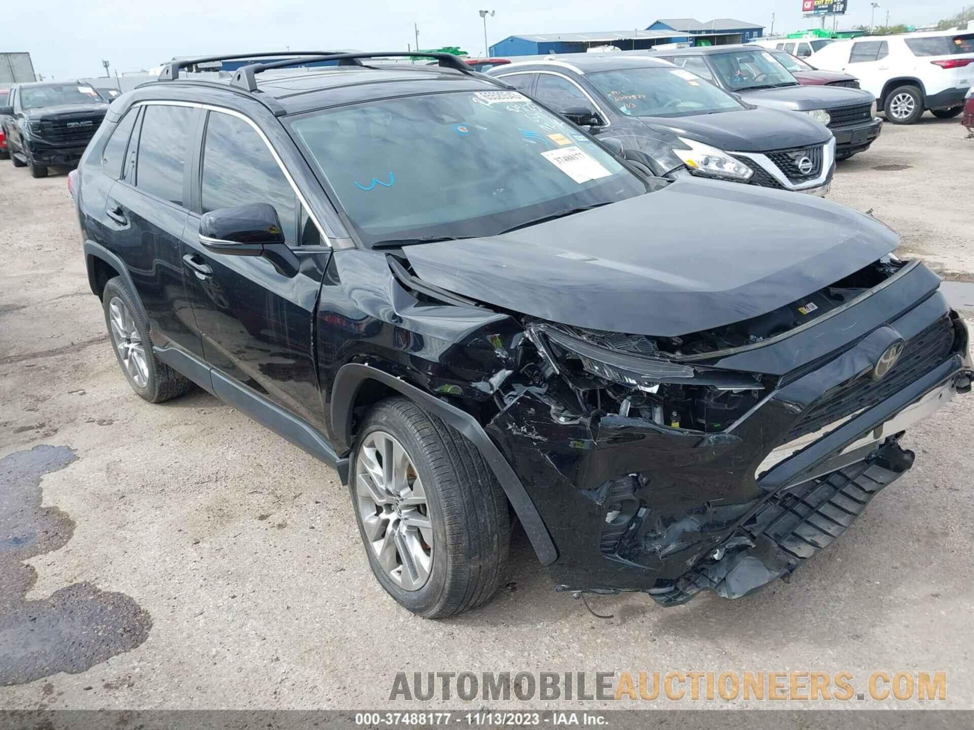 2T3C1RFV1MC133337 TOYOTA RAV4 2021