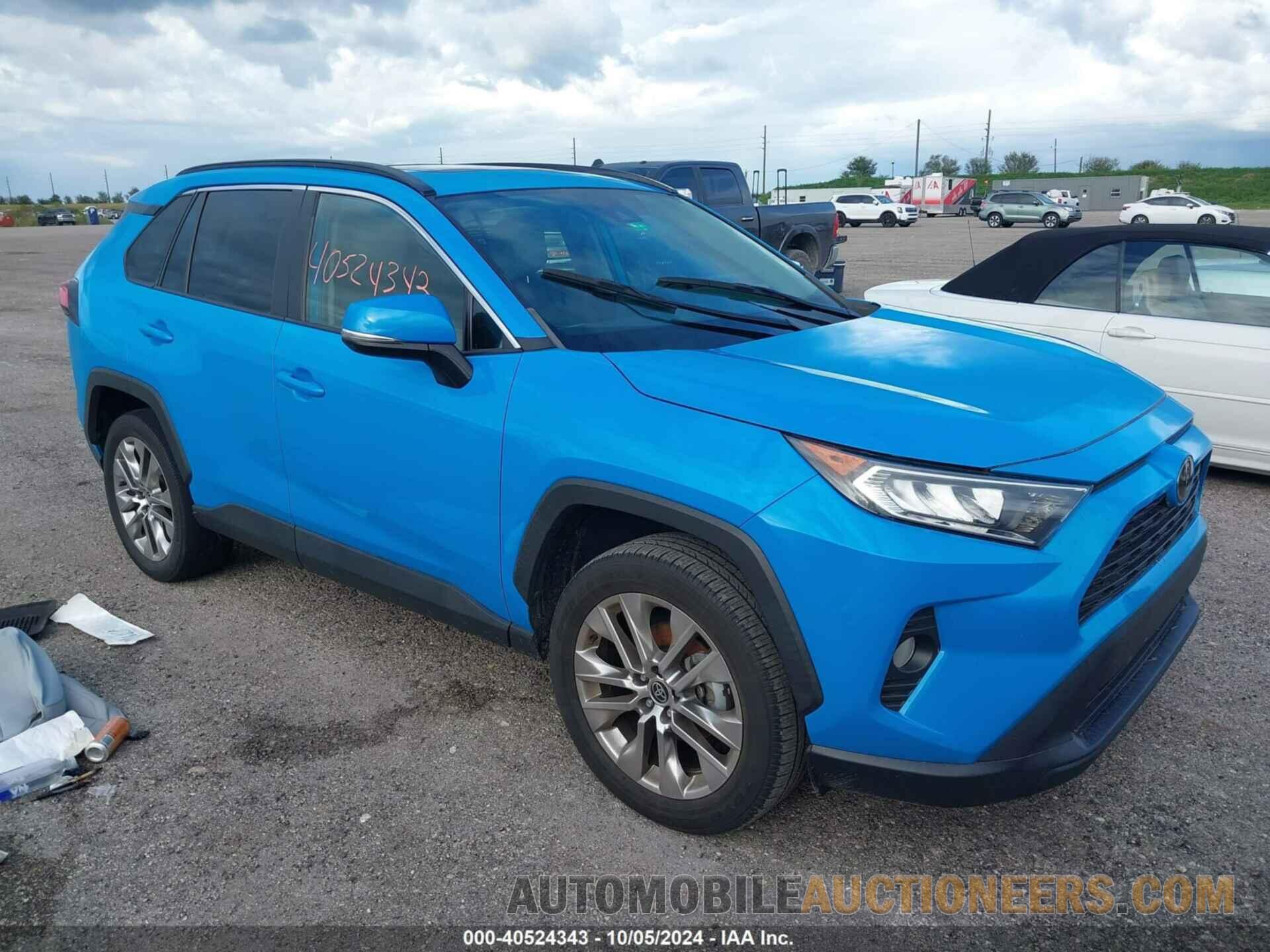 2T3C1RFV1MW154137 TOYOTA RAV4 2021