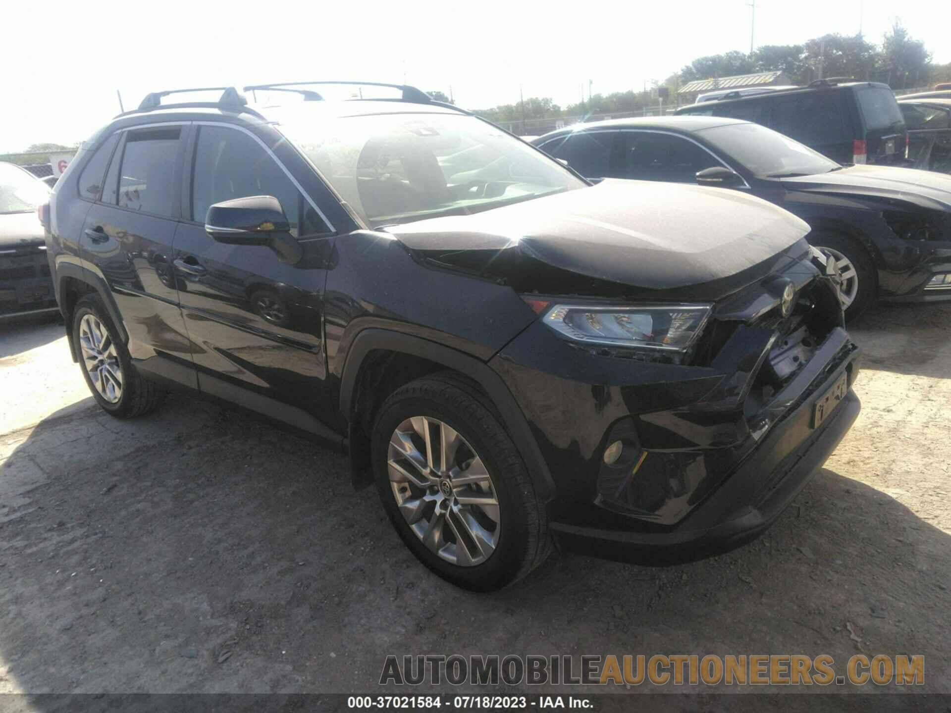 2T3C1RFV1MW154526 TOYOTA RAV4 2021