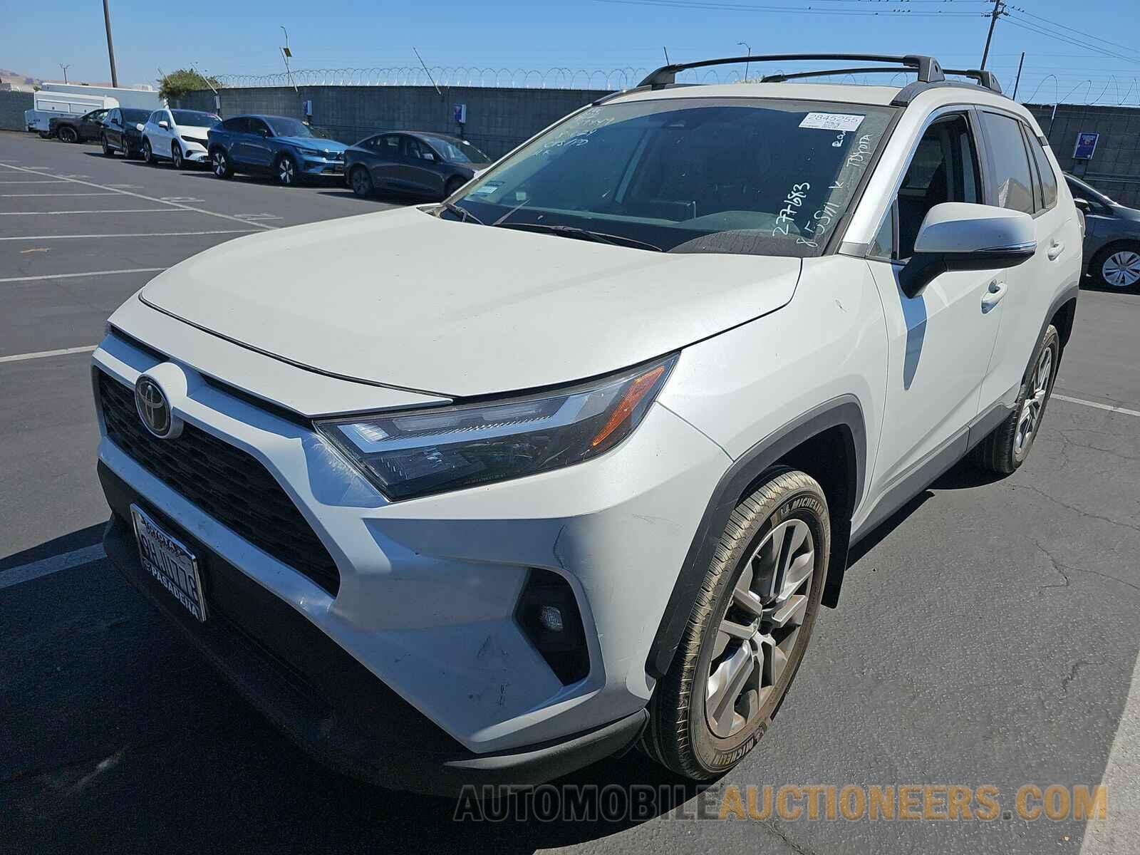 2T3C1RFV1PW277683 Toyota RAV4 2023