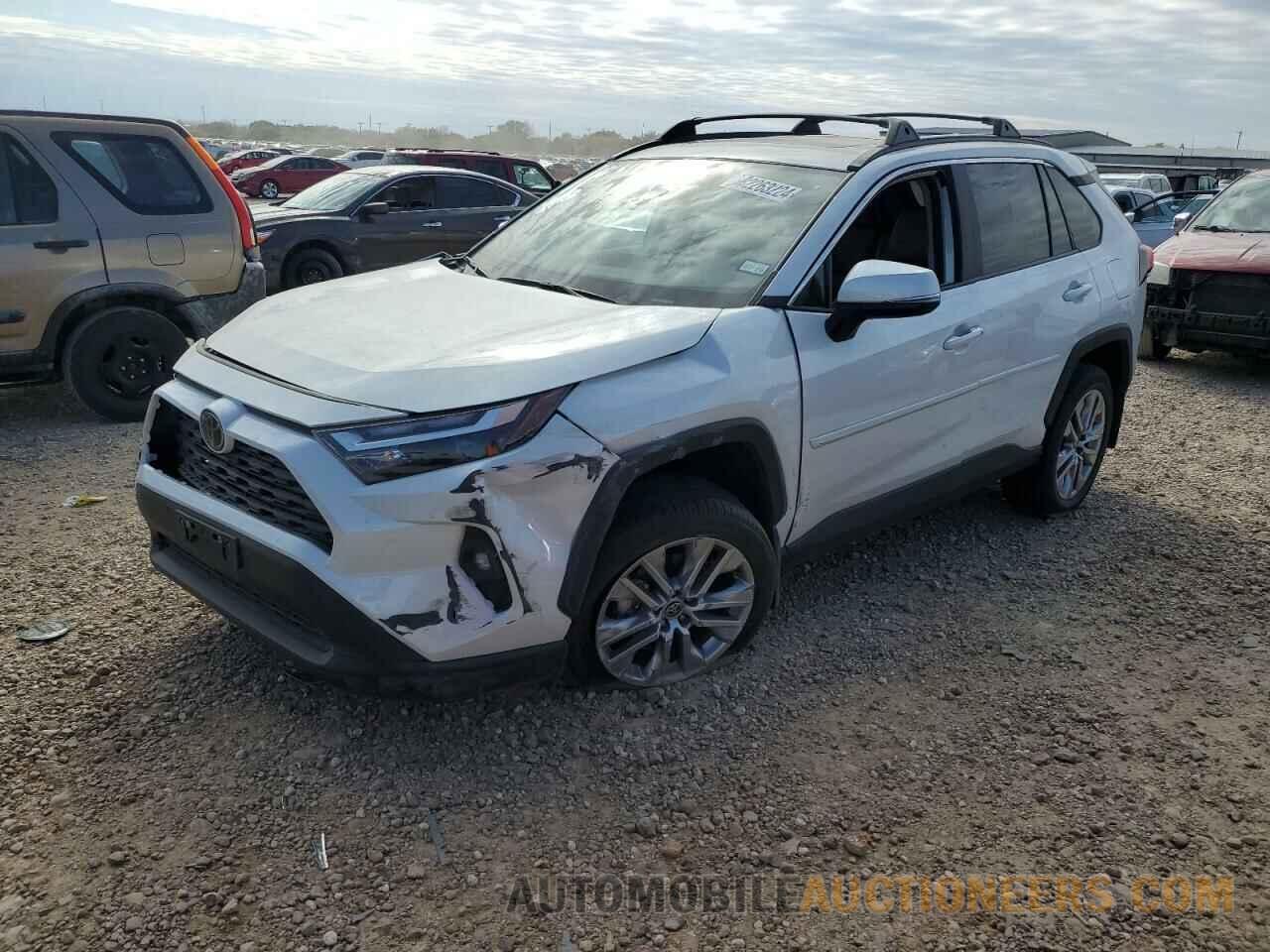 2T3C1RFV1RW327257 TOYOTA RAV4 2024