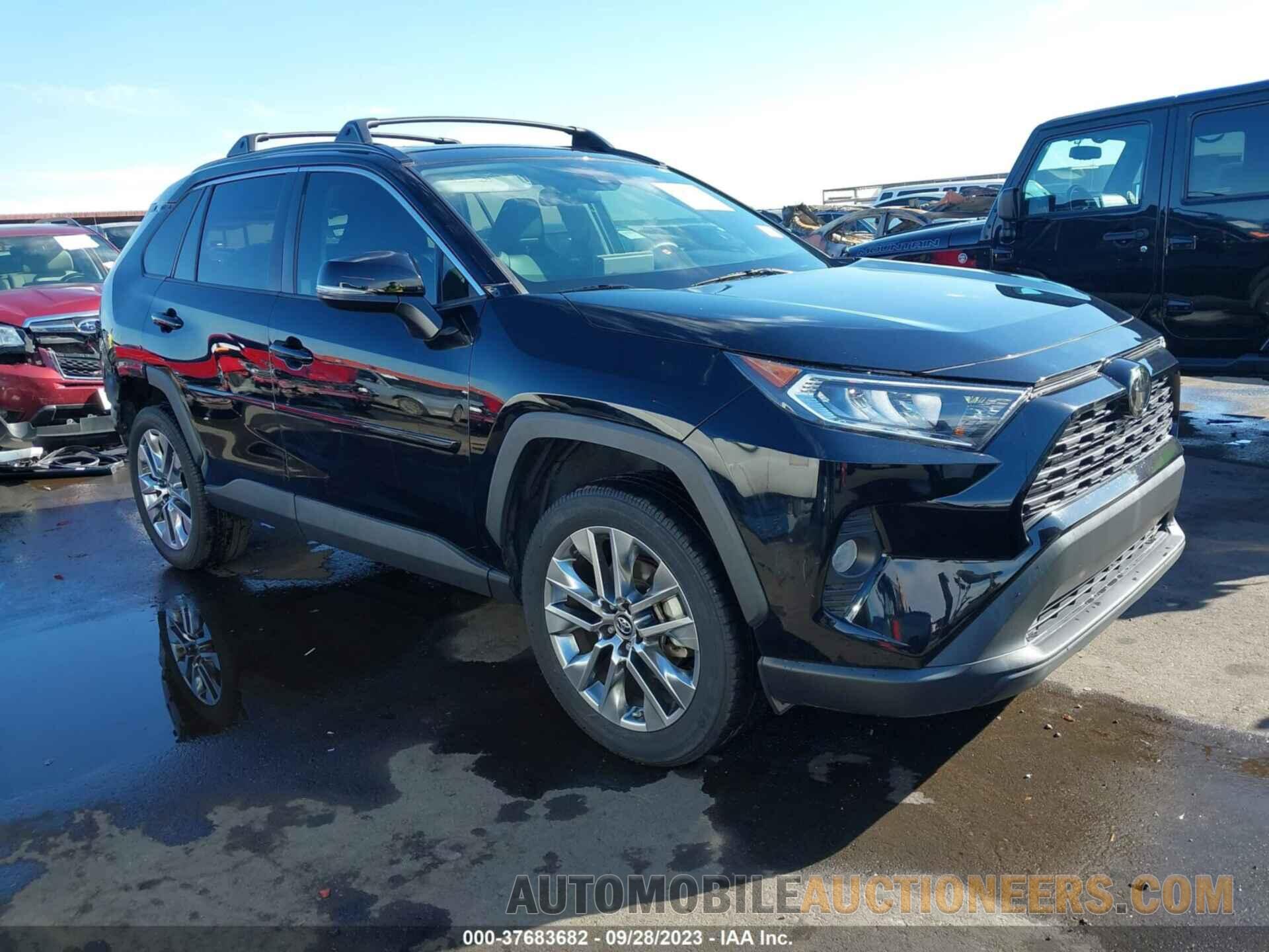 2T3C1RFV2KC022082 TOYOTA RAV4 2019