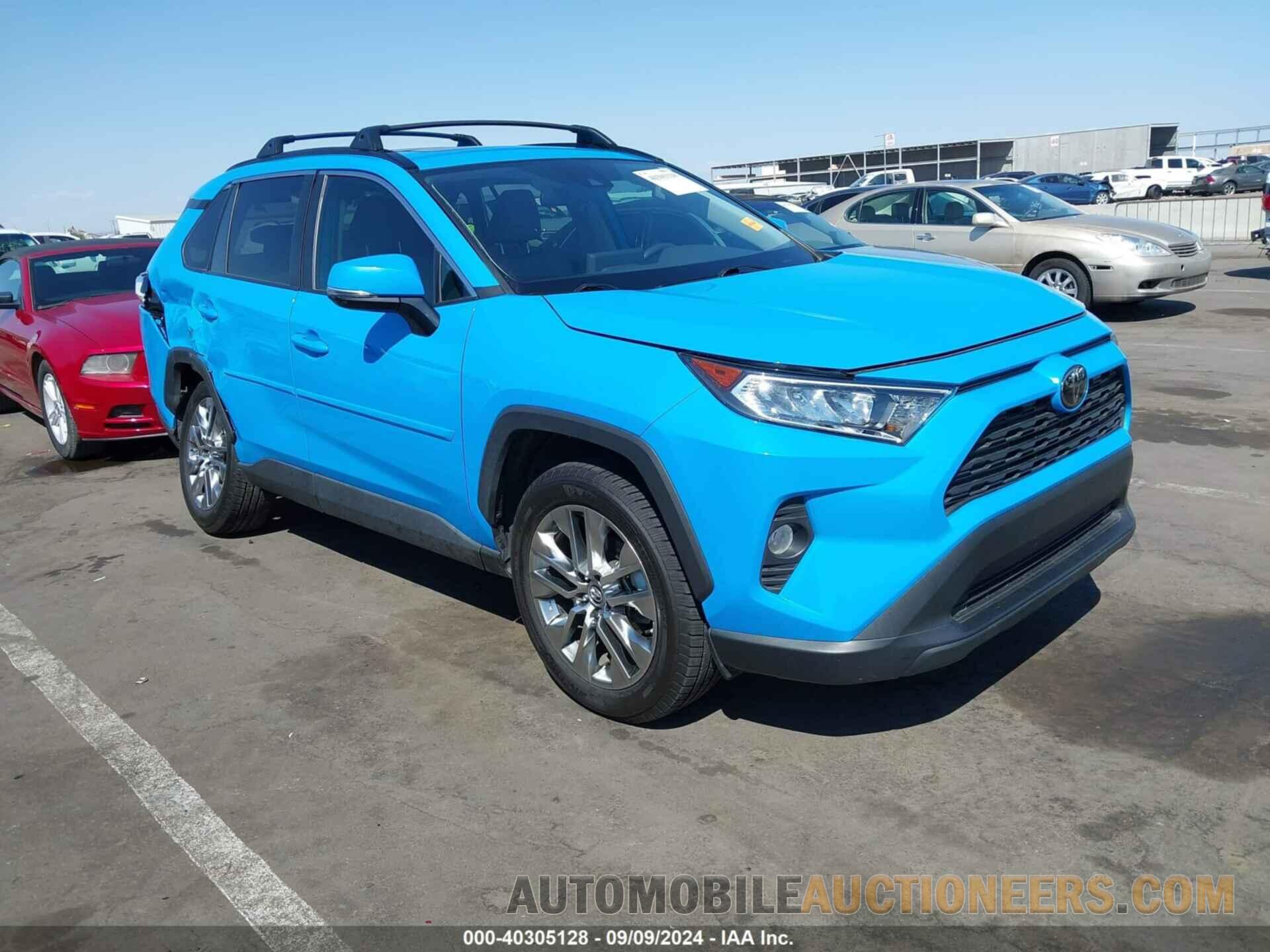 2T3C1RFV2KW051614 TOYOTA RAV4 2019