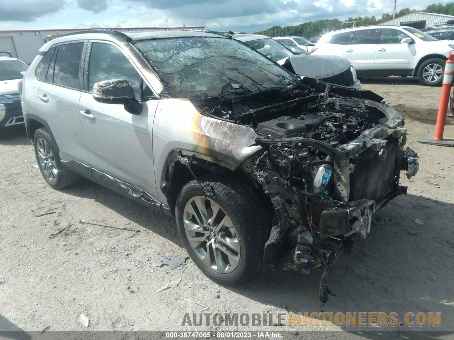 2T3C1RFV2LW066485 TOYOTA RAV4 2020