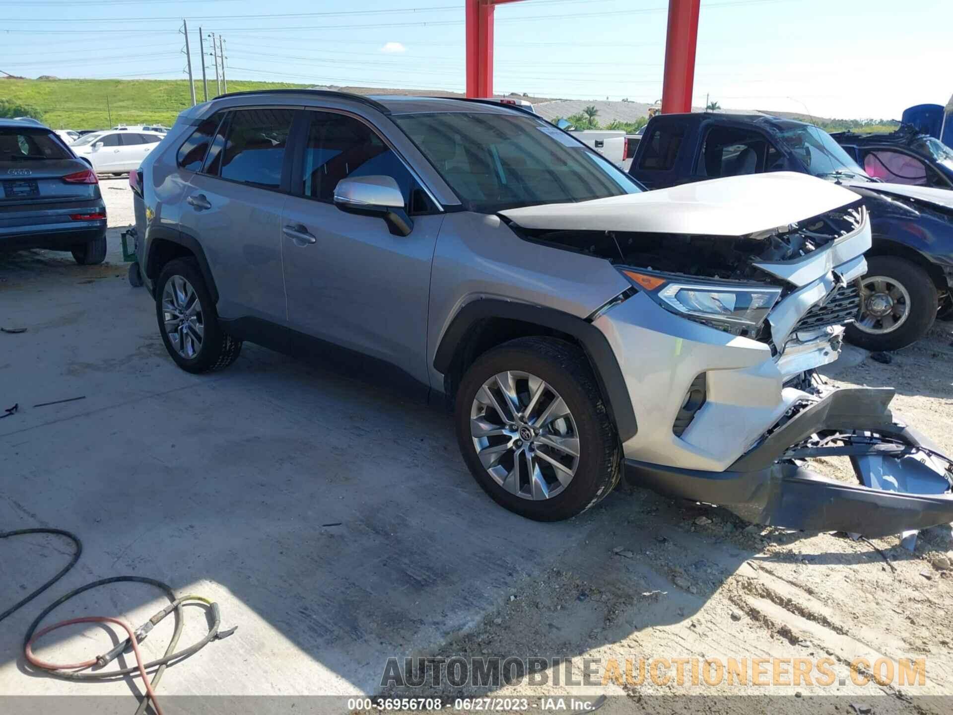 2T3C1RFV2MC119320 TOYOTA RAV4 2021