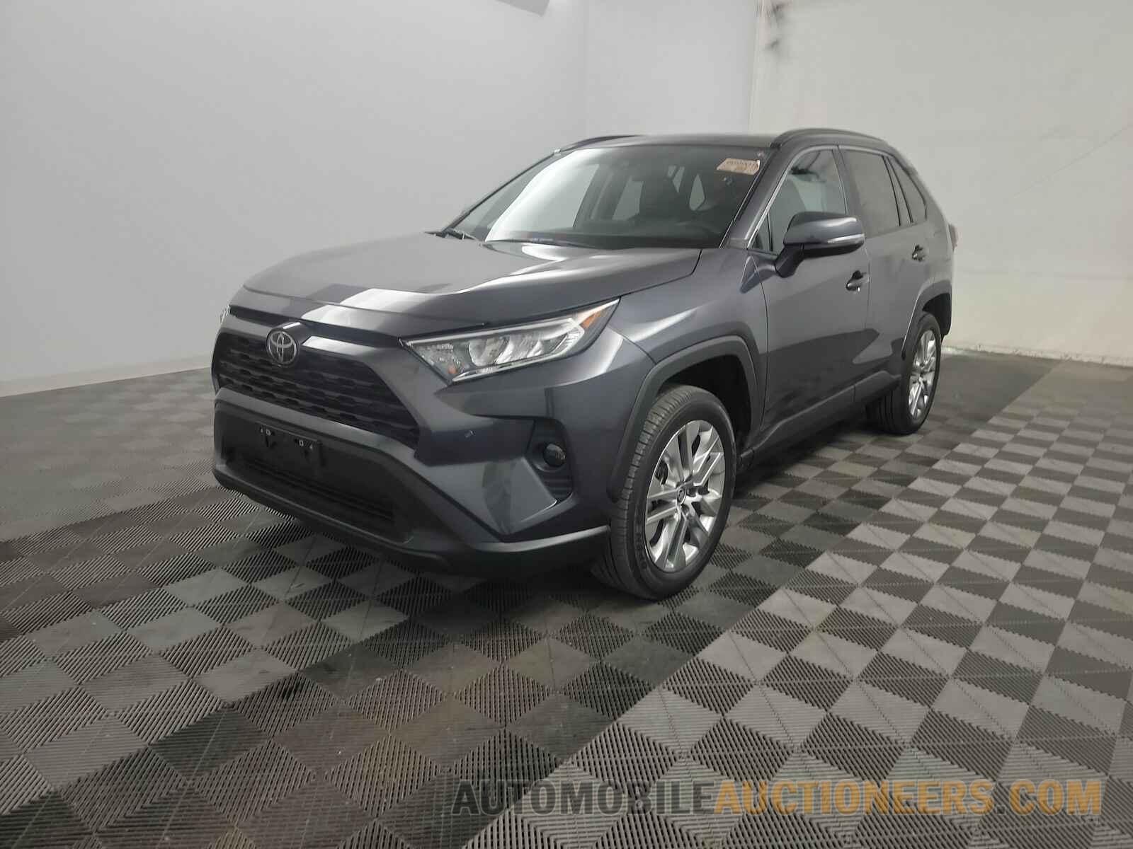 2T3C1RFV2MW127545 Toyota RAV4 2021