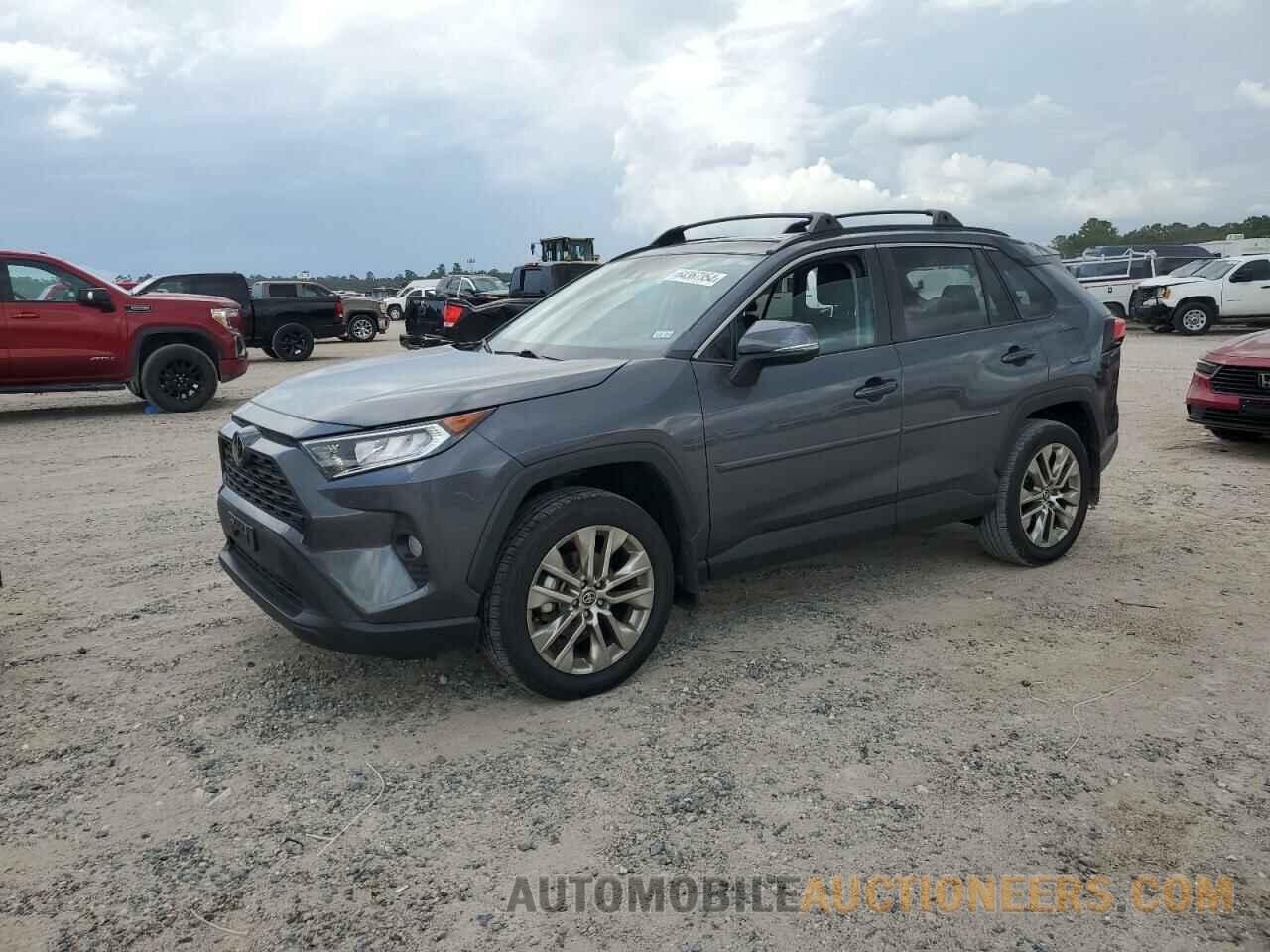 2T3C1RFV2MW156897 TOYOTA RAV4 2021