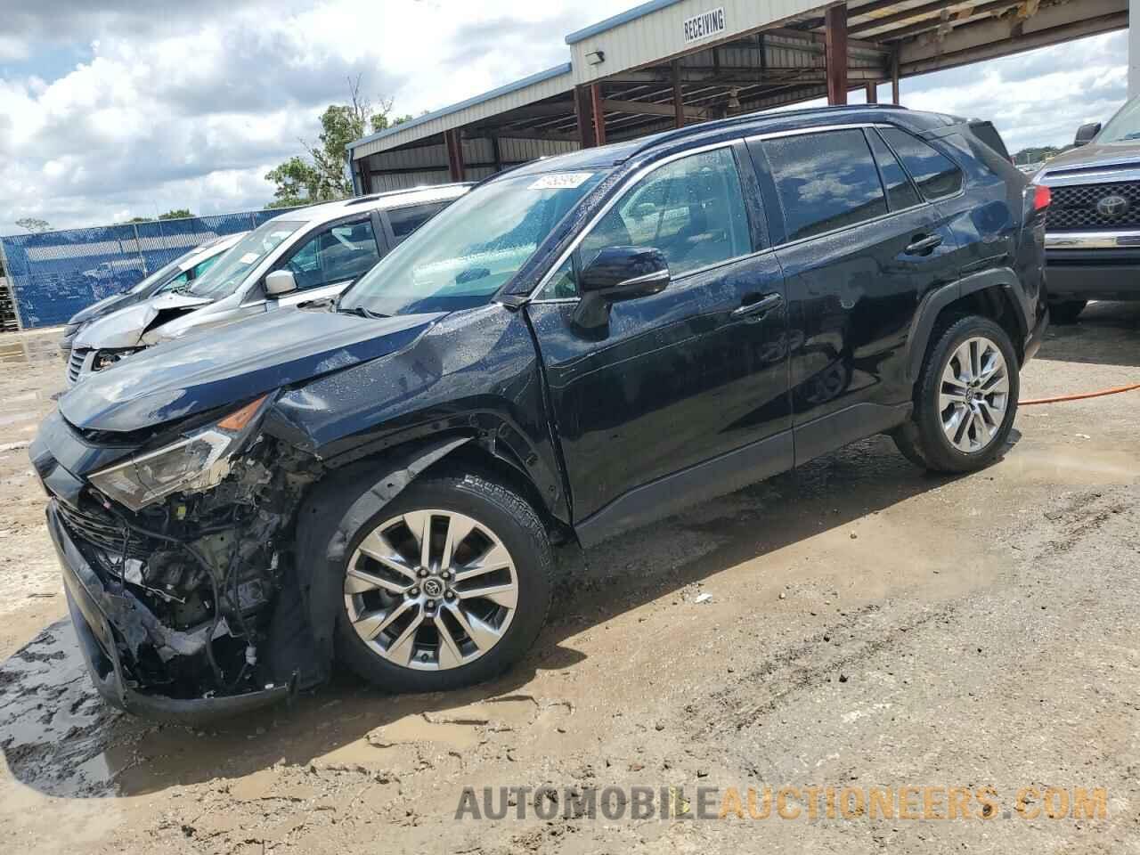 2T3C1RFV3KW006407 TOYOTA RAV4 2019