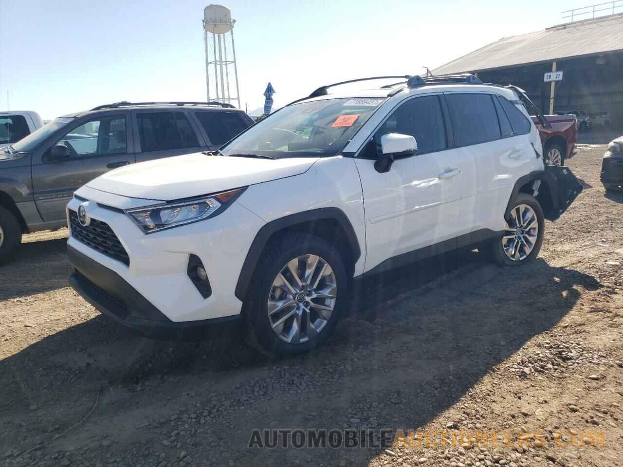 2T3C1RFV3KW026852 TOYOTA RAV4 2019