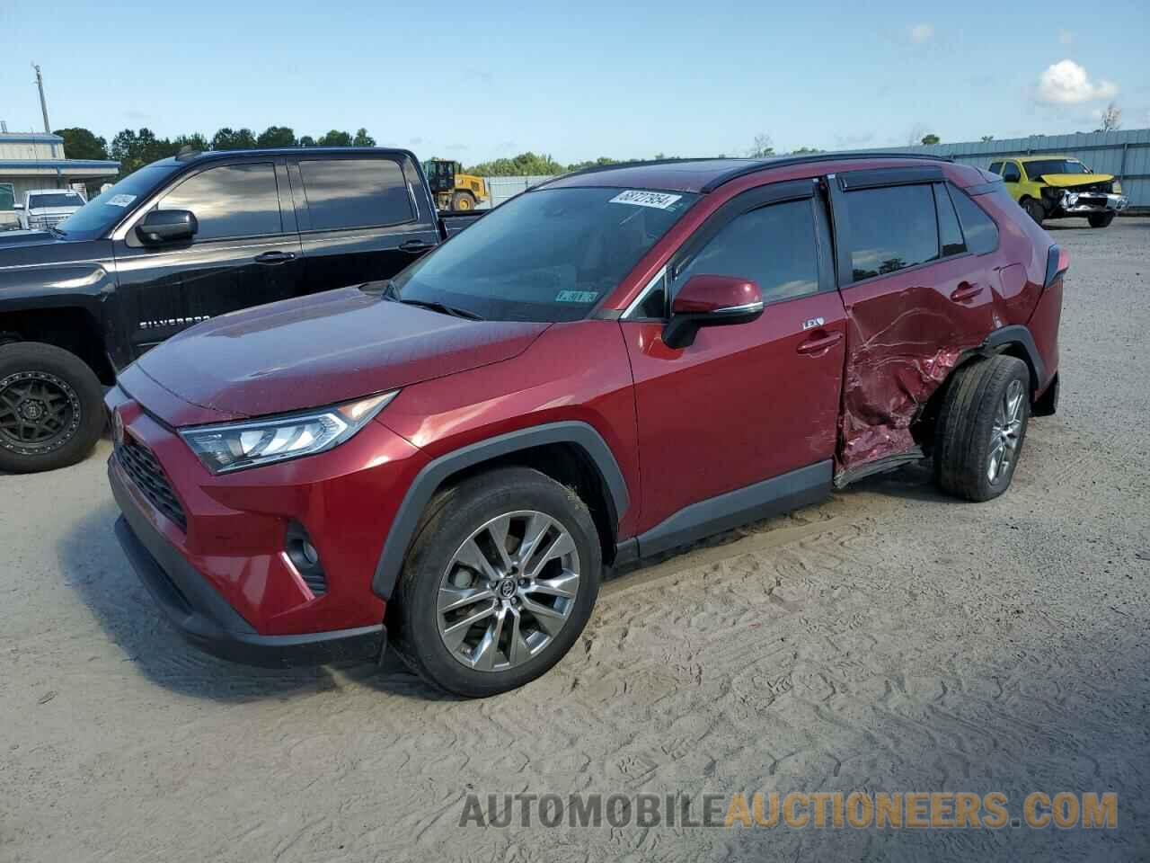 2T3C1RFV3KW056868 TOYOTA RAV4 2019