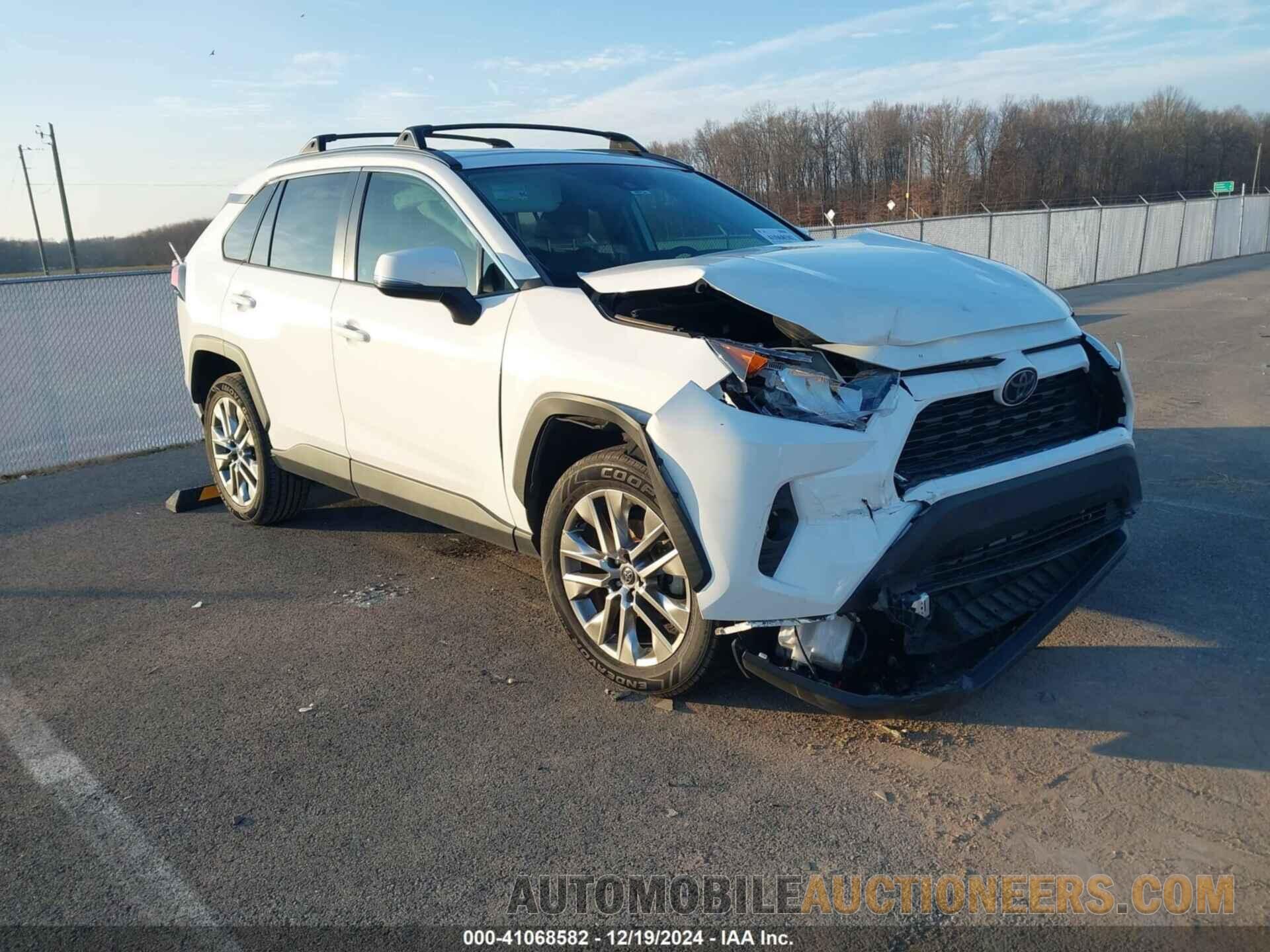 2T3C1RFV3LW060906 TOYOTA RAV4 2020