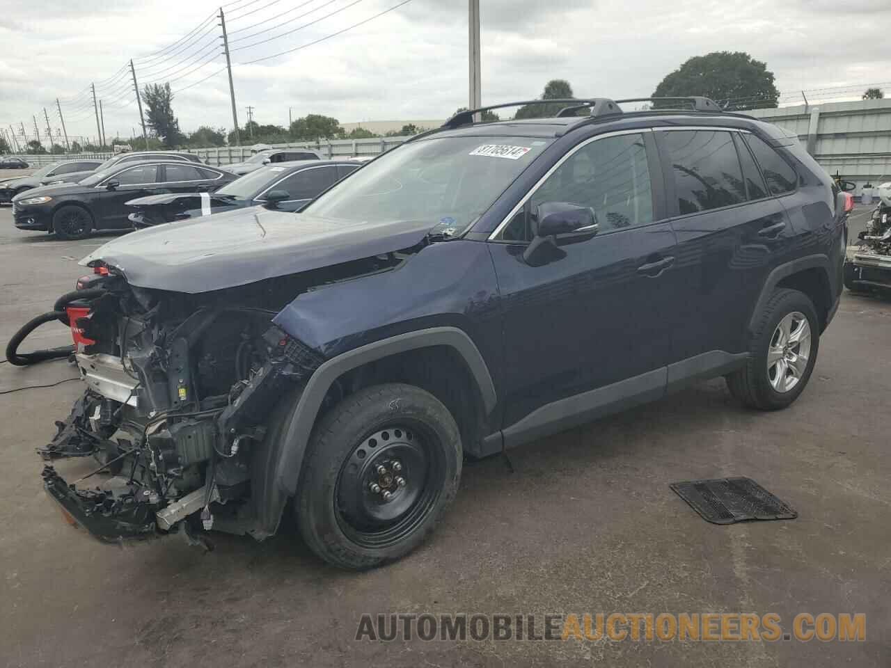 2T3C1RFV3LW062798 TOYOTA RAV4 2020