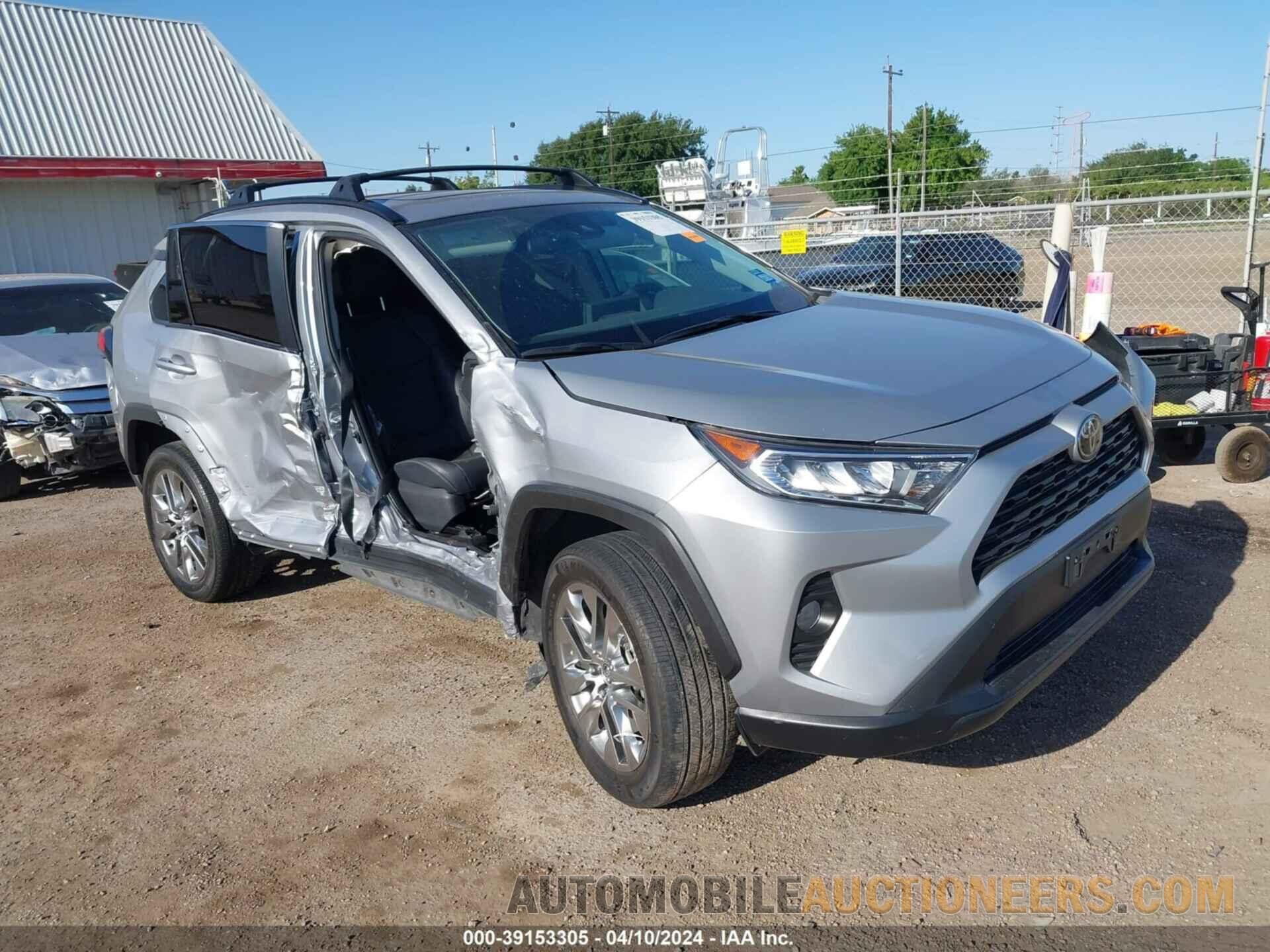 2T3C1RFV3LW083263 TOYOTA RAV4 2020