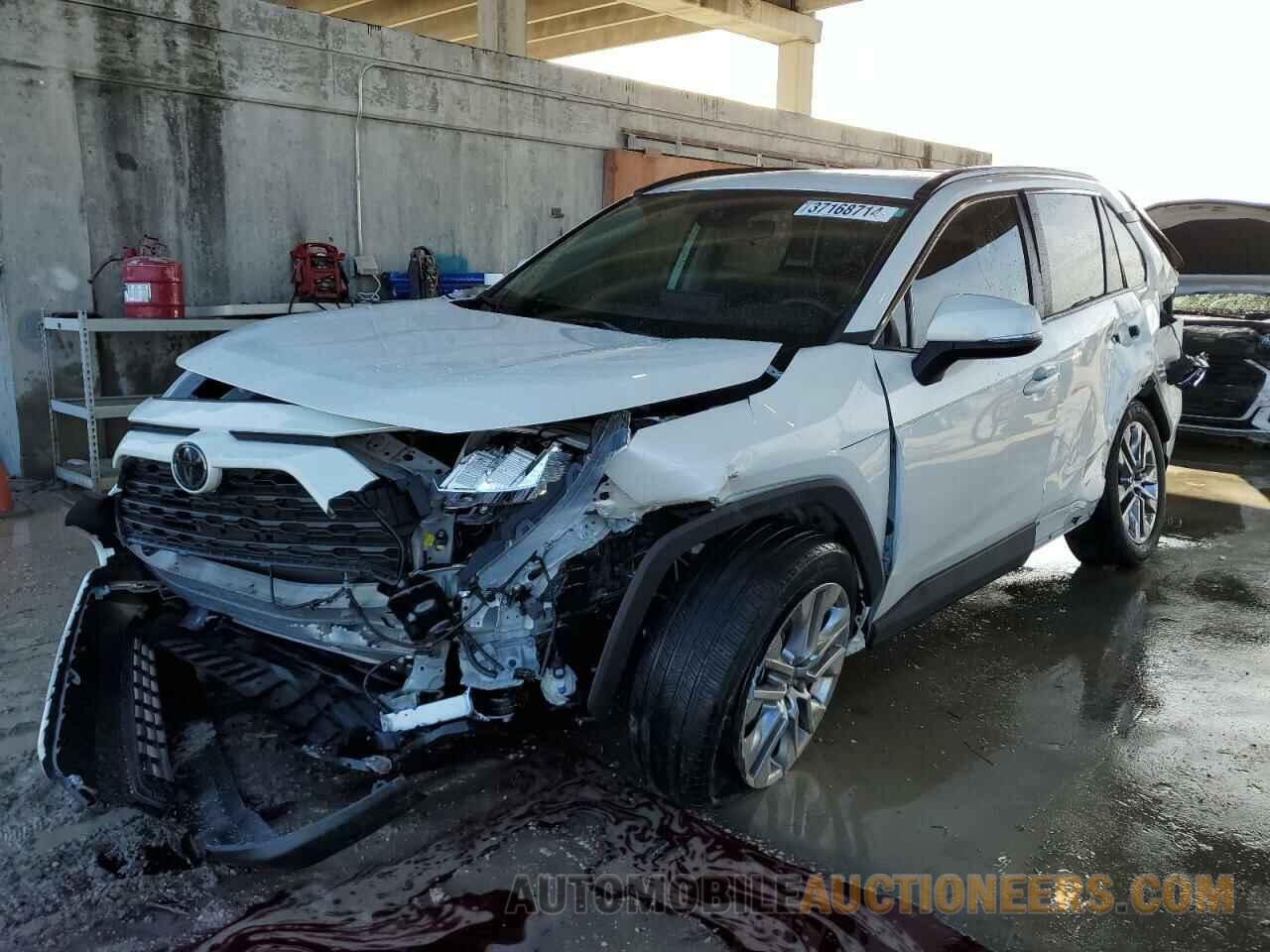 2T3C1RFV3MW133290 TOYOTA RAV4 2021