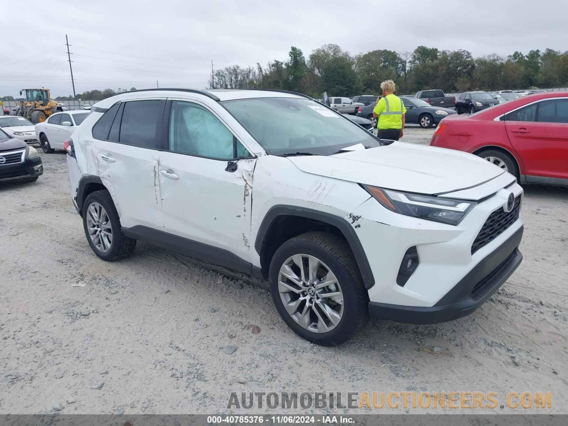 2T3C1RFV3RW301761 TOYOTA RAV4 2024