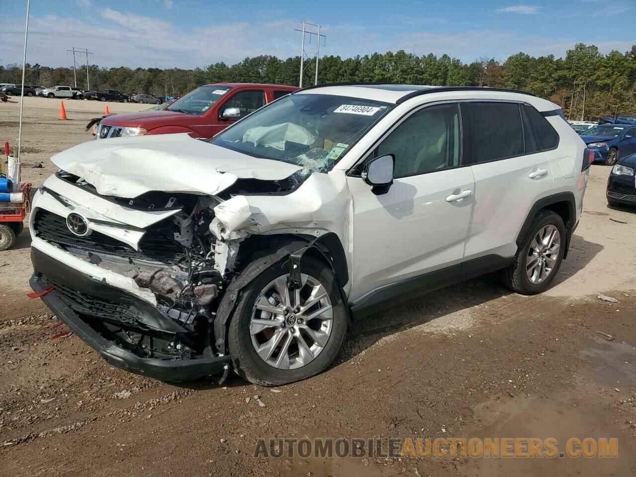 2T3C1RFV3RW352290 TOYOTA RAV4 2024