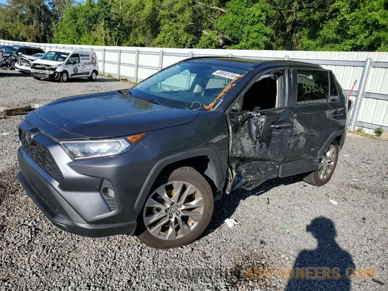 2T3C1RFV4KC006501 TOYOTA RAV4 2019