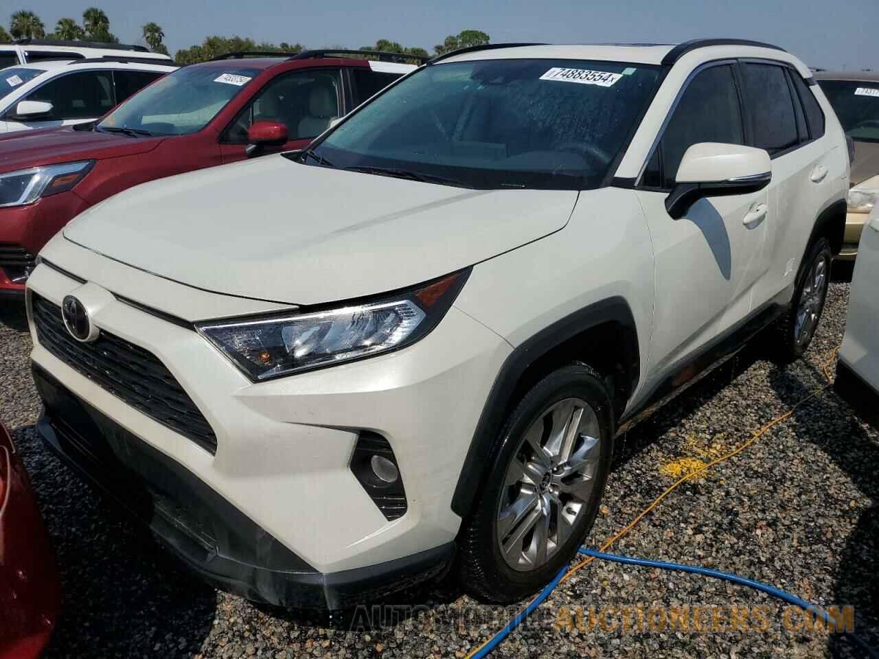 2T3C1RFV4MW132102 TOYOTA RAV4 2021