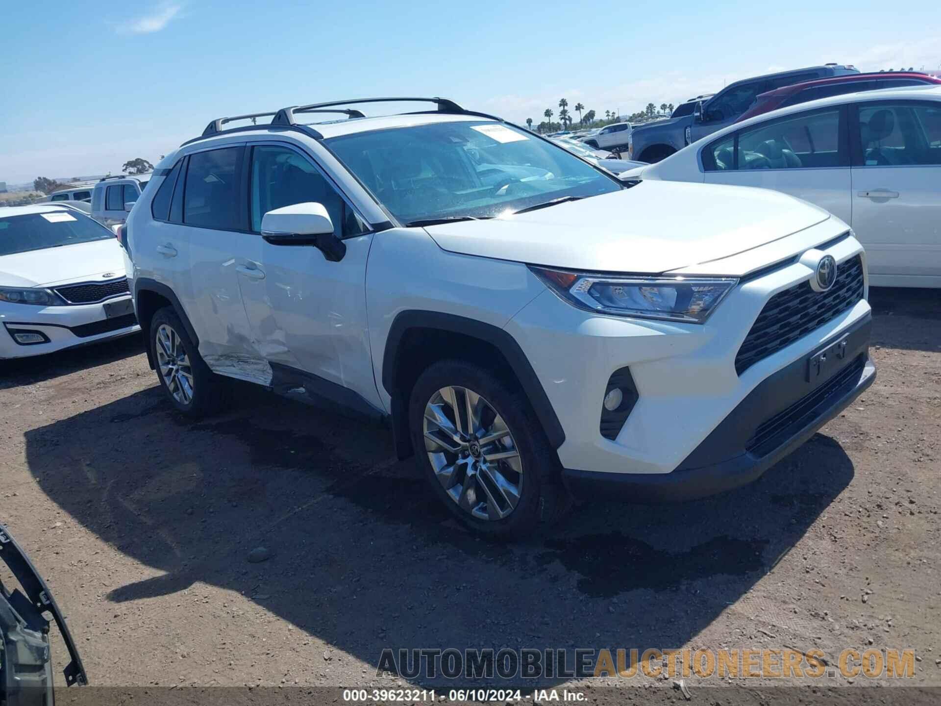 2T3C1RFV4MW148302 TOYOTA RAV4 2021