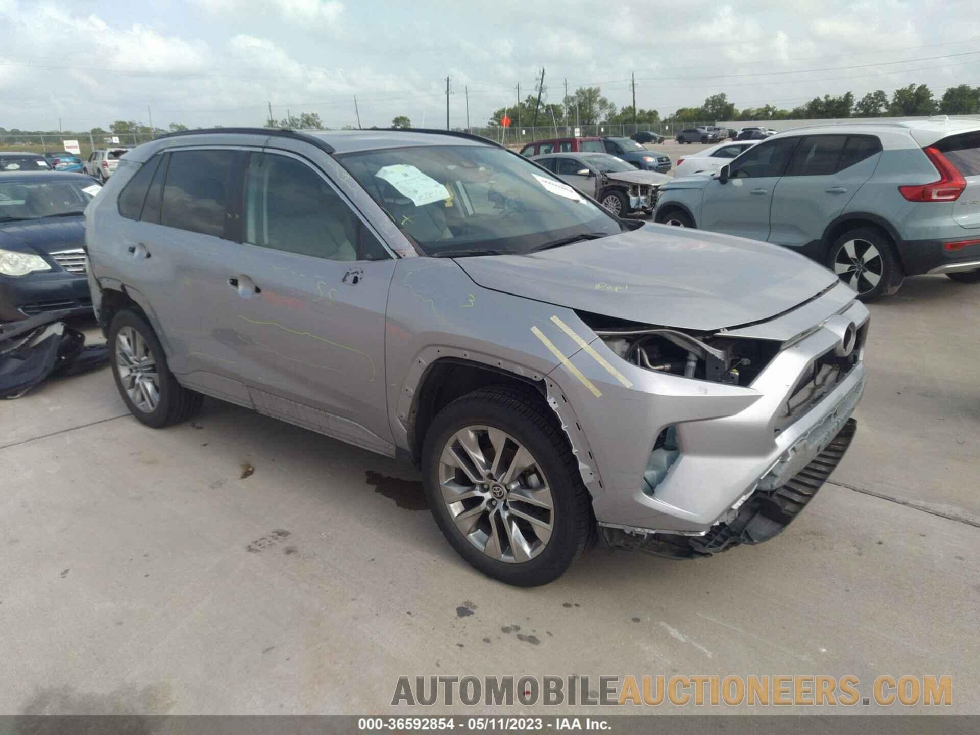 2T3C1RFV5MC136645 TOYOTA RAV4 2021